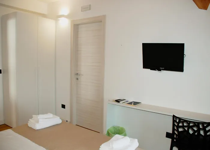 Il Giardino Di Circe - לינה וארוחת בוקר Filadelfia