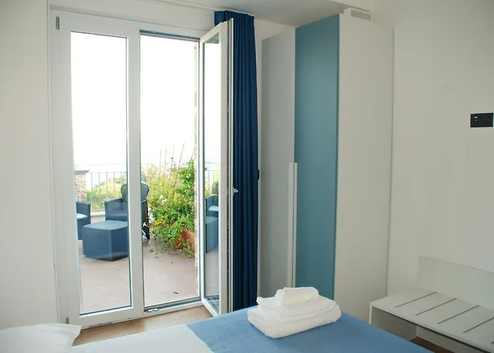 Alojamento de Acomodação e Pequeno-almoço Il Giardino Di Circe - *